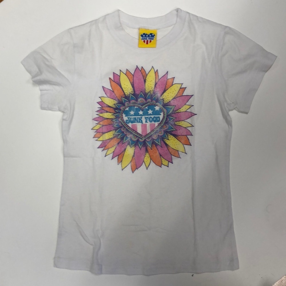 Junk Food Retro Graphic Short Sleeve T Shirt Tee Size Small
